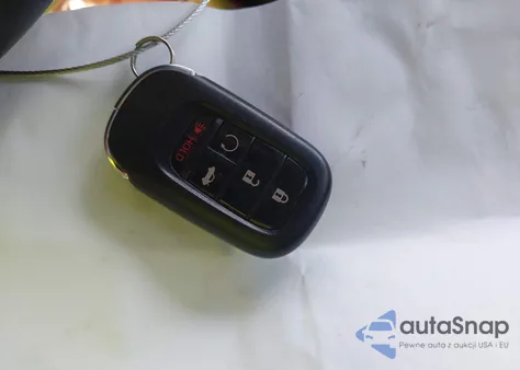 2024 Honda Civic Touring z USA, uszkodzony, nr VIN 2HGFE1F92RH335911